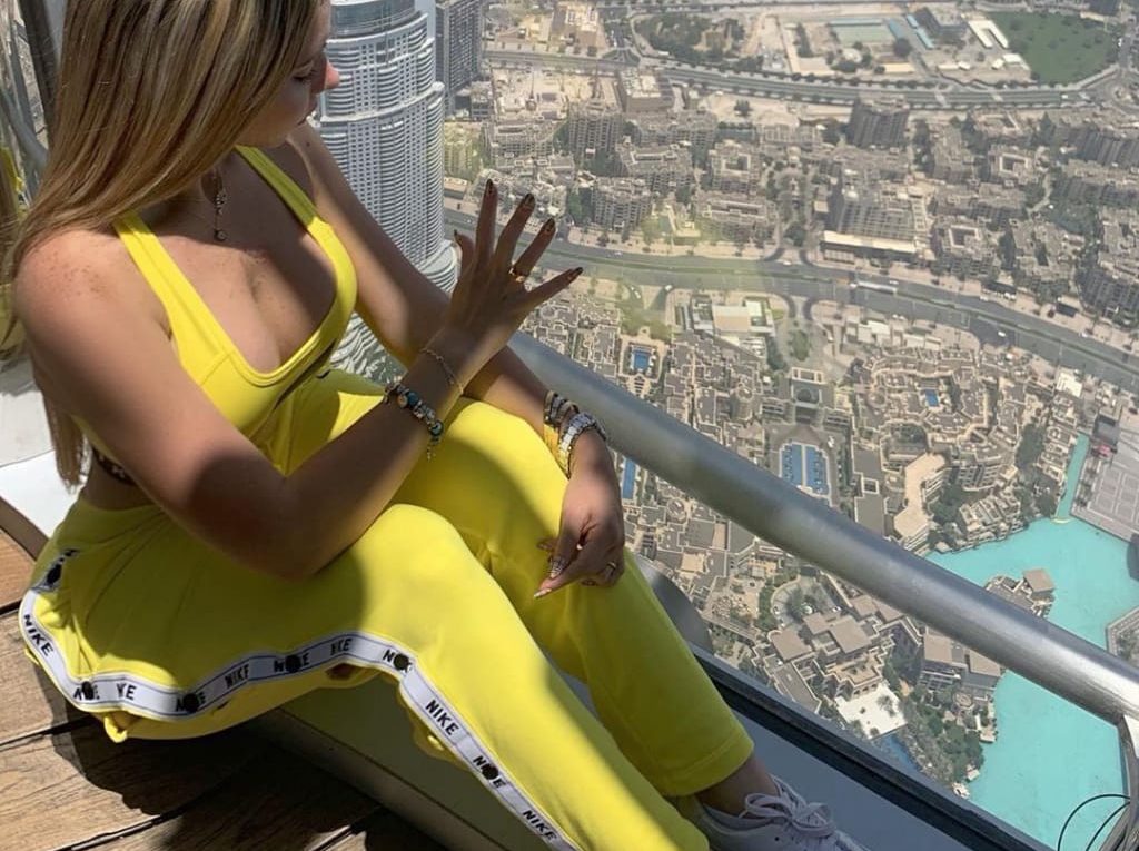 Balıketli Olgun İstanbul Escort Bayan