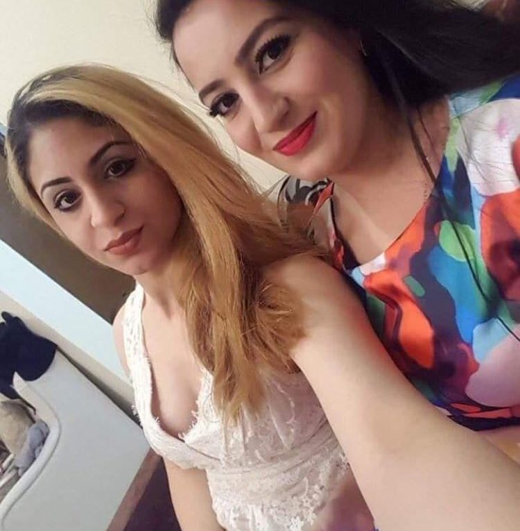 İstanbul olgun bayan Escort Ayşe deneyim sunuyor