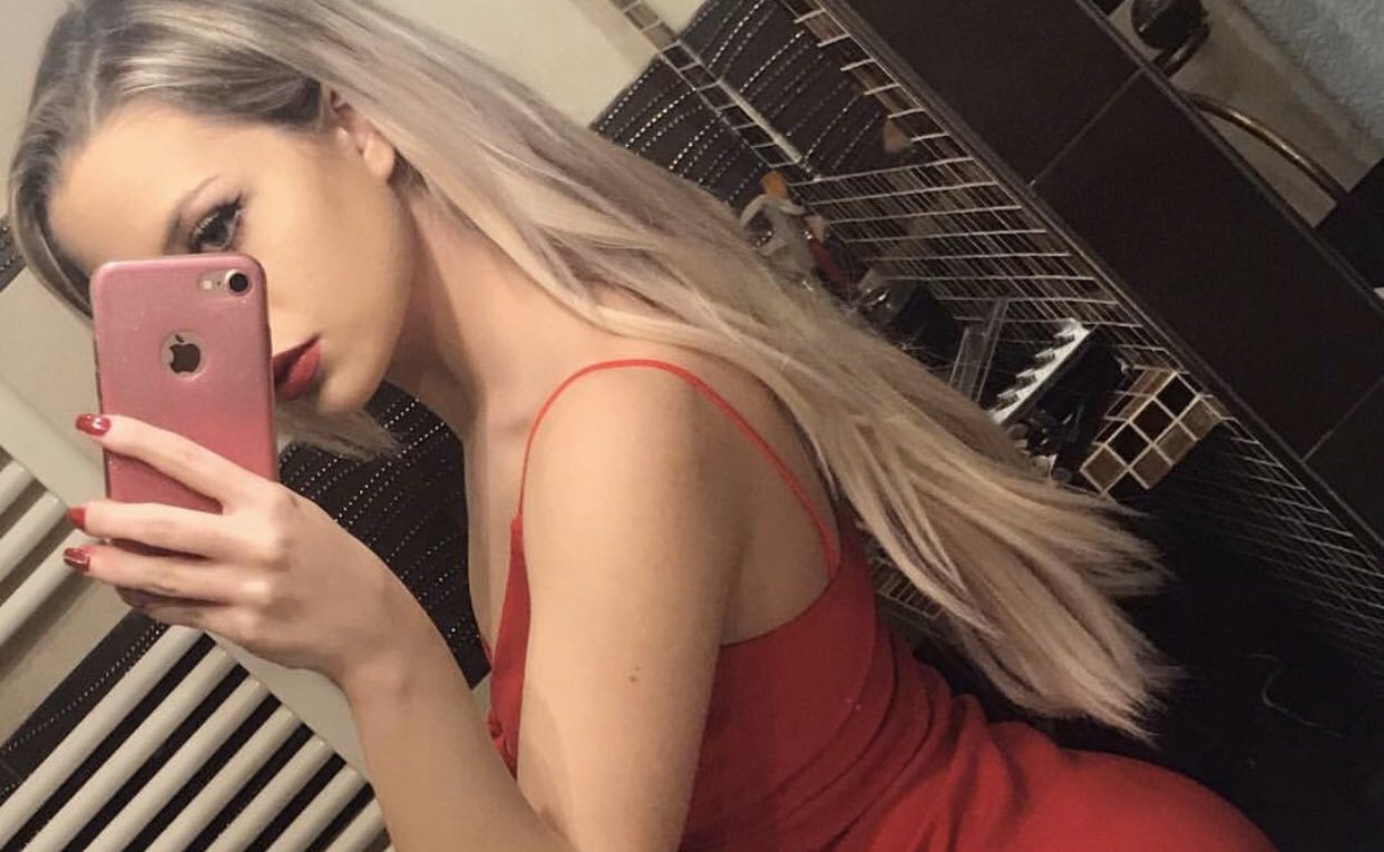 Lolita kıvamında İstanbul Escort bayan Ceren