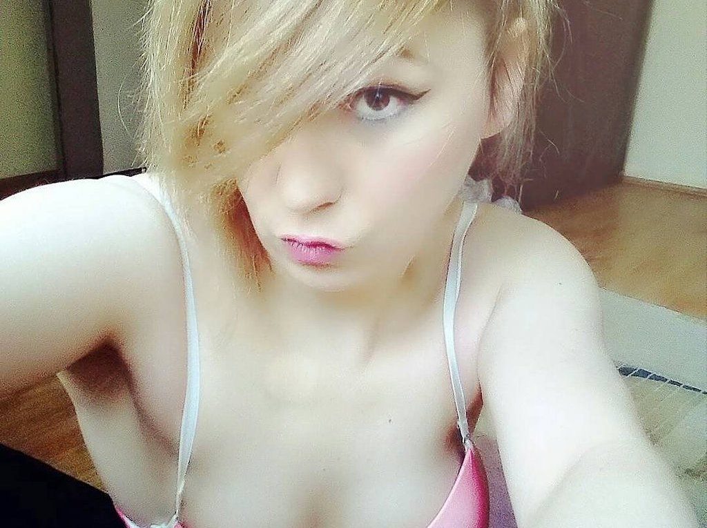 Oral Yapmaya Bayılan İstanbul Merkez Bayan Escort Pınar